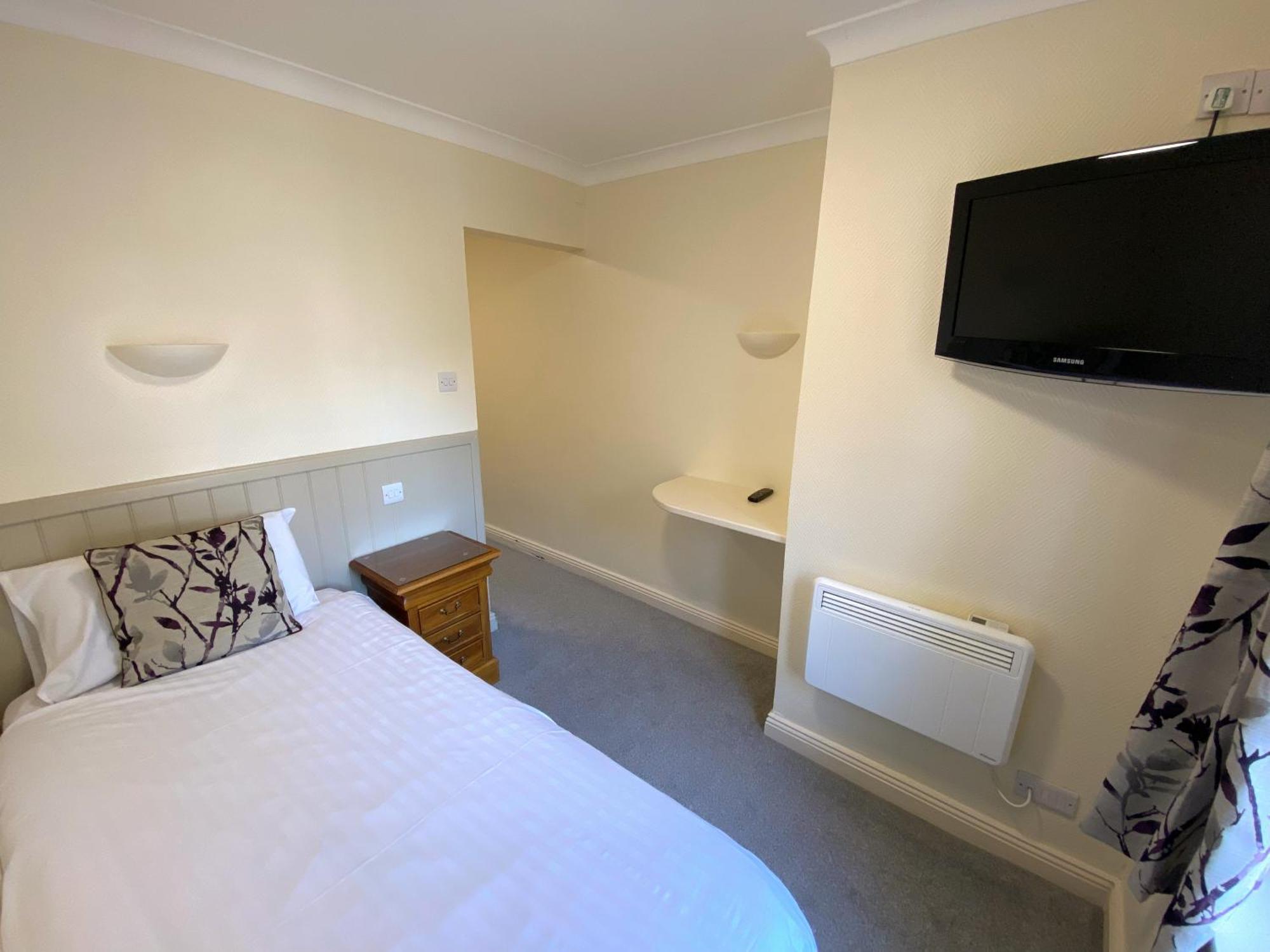 Best Western The Webbington Hotel & Spa Loxton エクステリア 写真